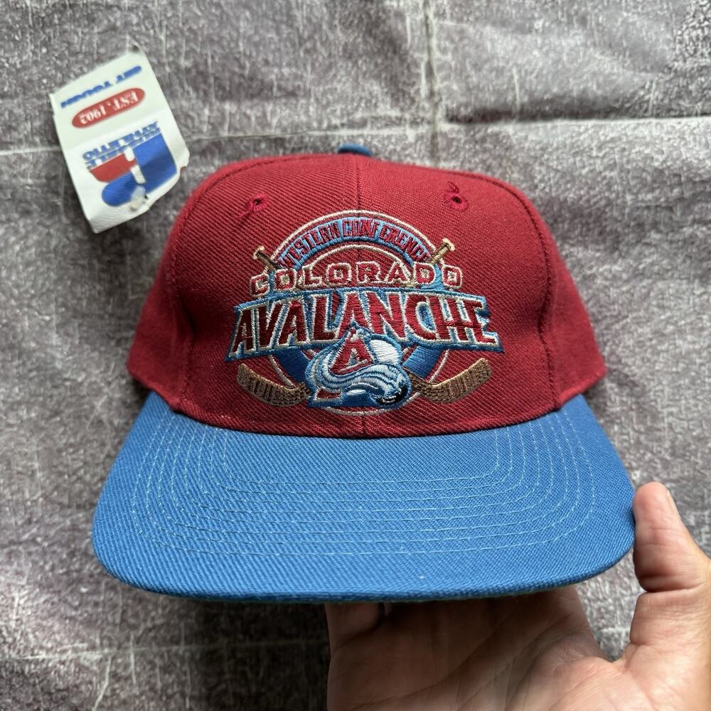 NWT Men's Vintage 90's Russell Colorado Avalanche Wool Maroon Blue Snapback Hat